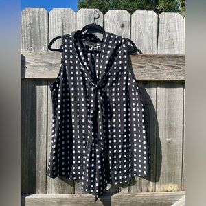 Mud Pie Black and White Checkered Blouse Size L